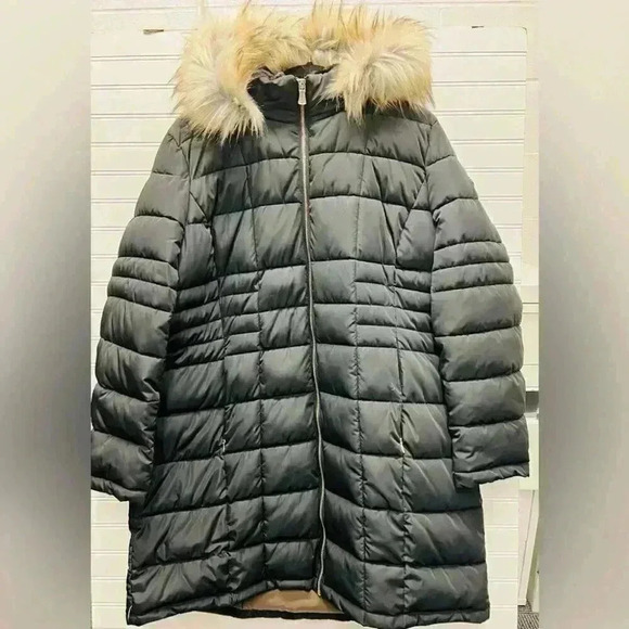 Jackets & Blazers - Calvin Klein 1x woman’s coat